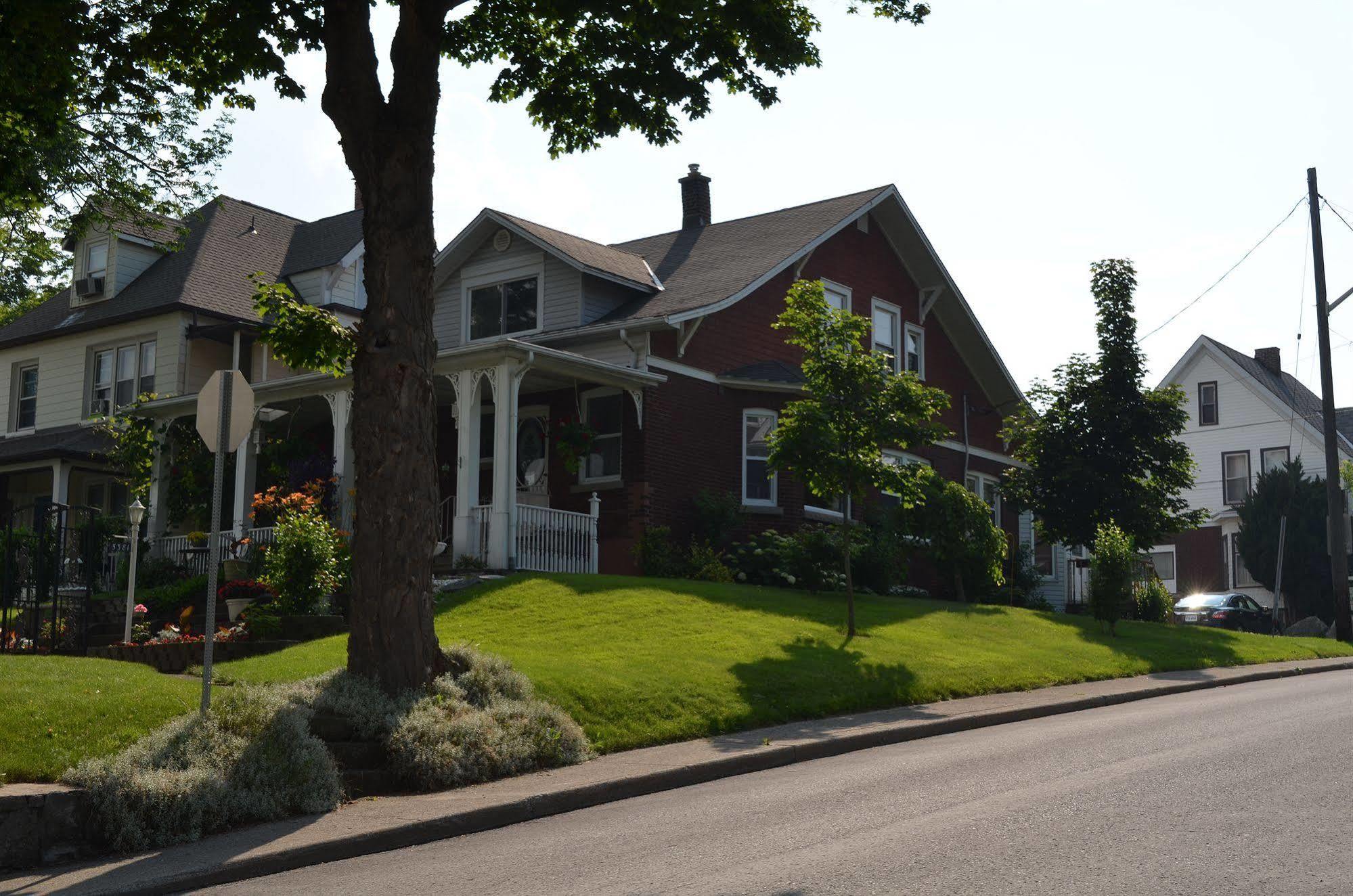 Glen Mhor Bed And Breakfast Niagara Falls Eksteriør bilde